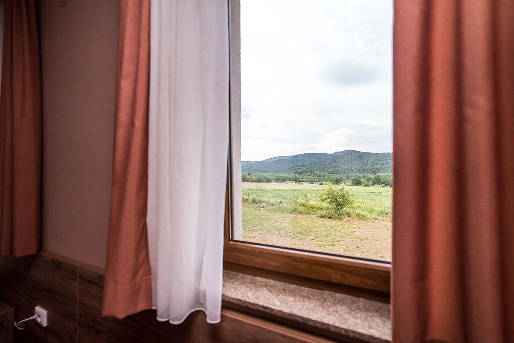 B&B Villa Angy Korenica Bagian luar foto