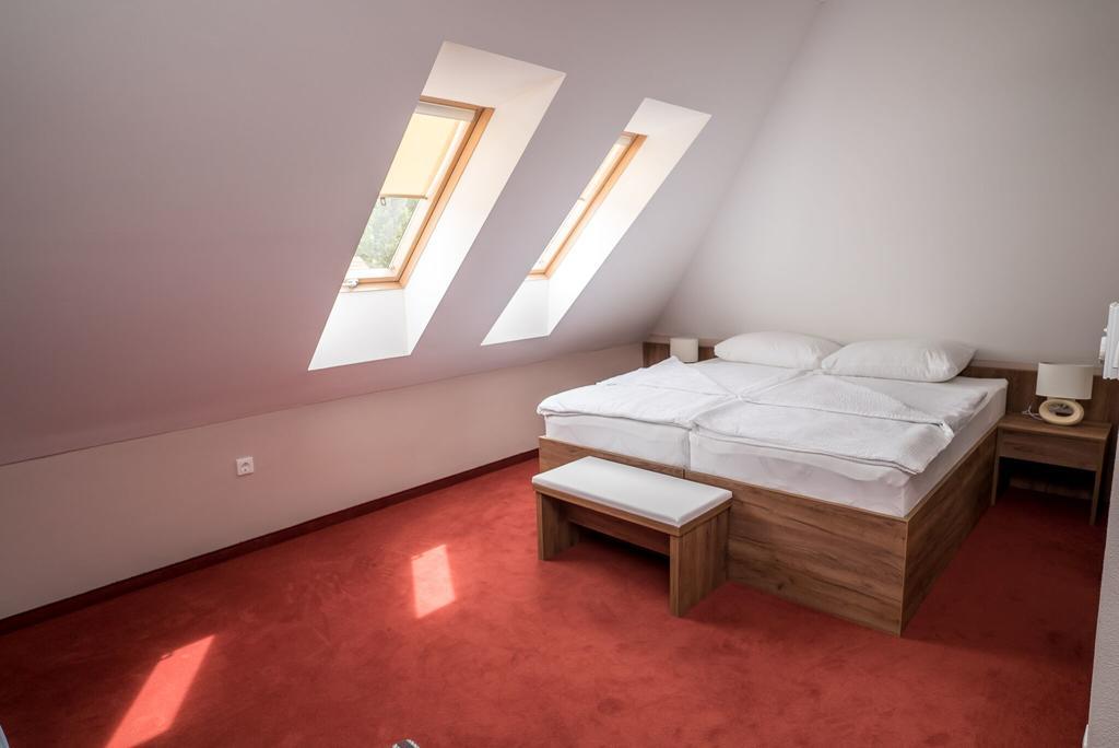 B&B Villa Angy Korenica Bagian luar foto
